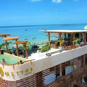https://hotel-mittoz-holbox.quintano-roohotels.com