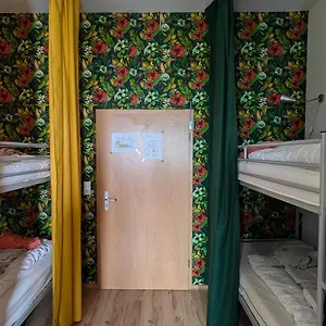 https://hostel-tres-schick.com-bavaria.com